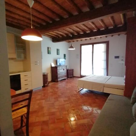 Agriturismo Borgo Stella مونتيزبيرتولي المظهر الخارجي الصورة