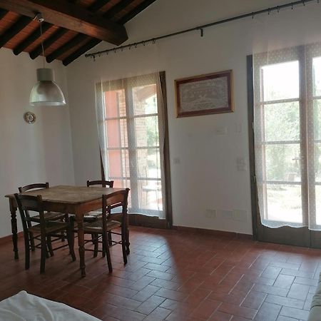 Agriturismo Borgo Stella مونتيزبيرتولي المظهر الخارجي الصورة