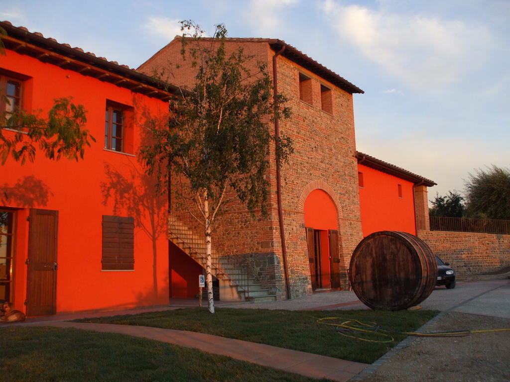 Agriturismo Borgo Stella مونتيزبيرتولي المظهر الخارجي الصورة