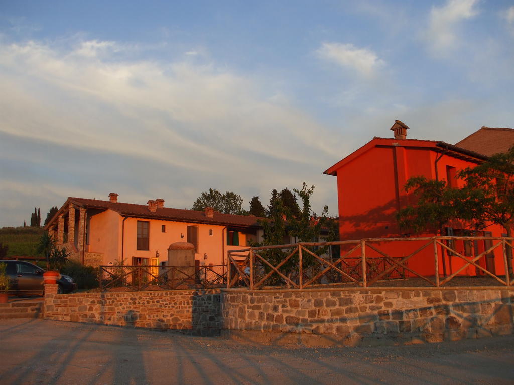 Agriturismo Borgo Stella مونتيزبيرتولي المظهر الخارجي الصورة